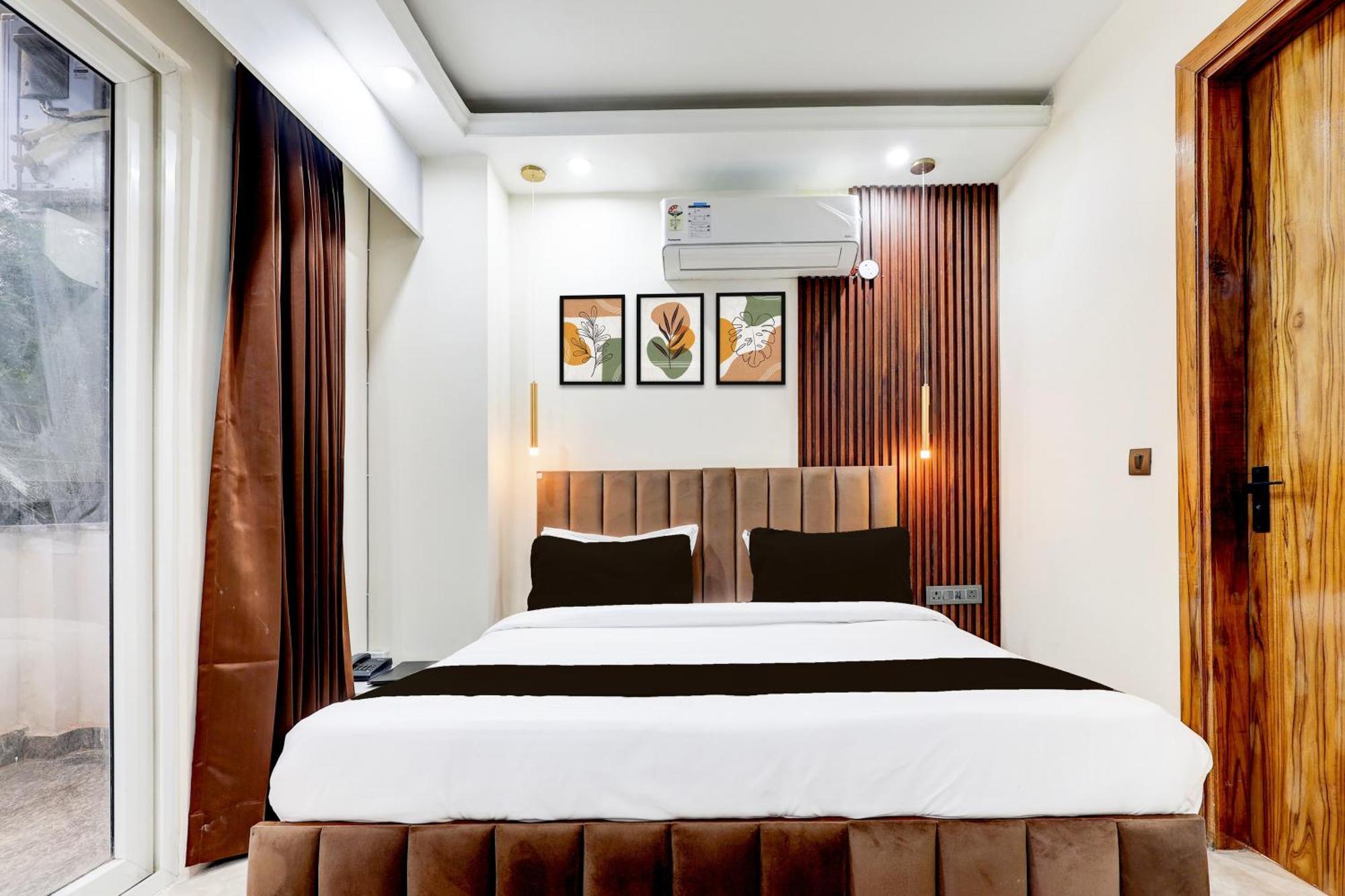 Super Hotel O Sector 43 グルガウン エクステリア 写真
