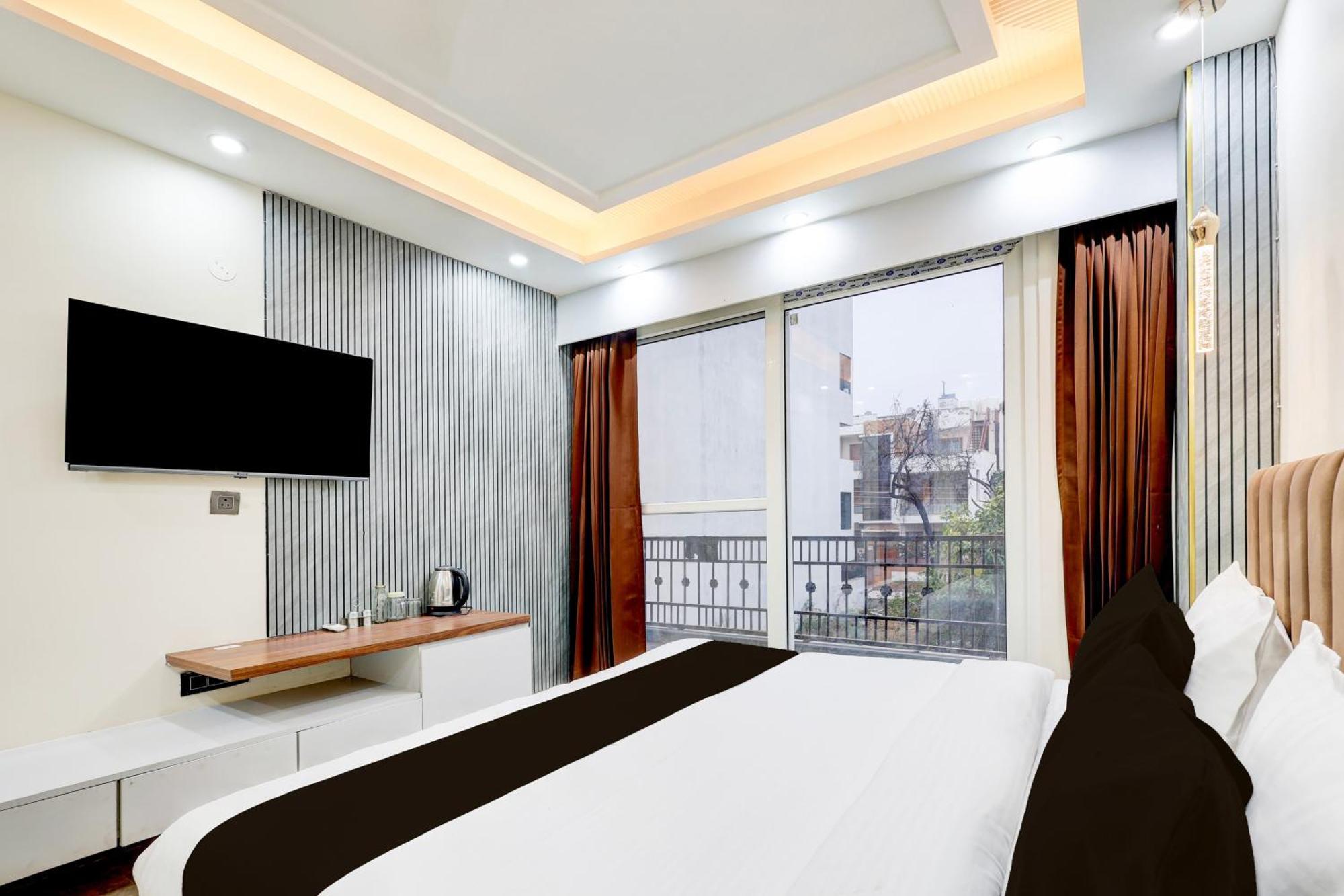 Super Hotel O Sector 43 グルガウン エクステリア 写真